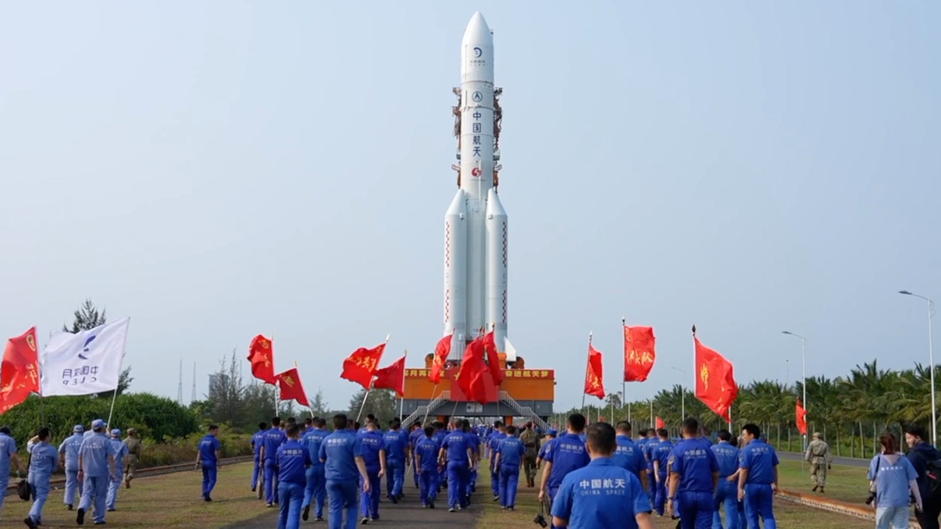 Launch Roundup: China returns to the moon, SpaceX keeps up high launch cadence