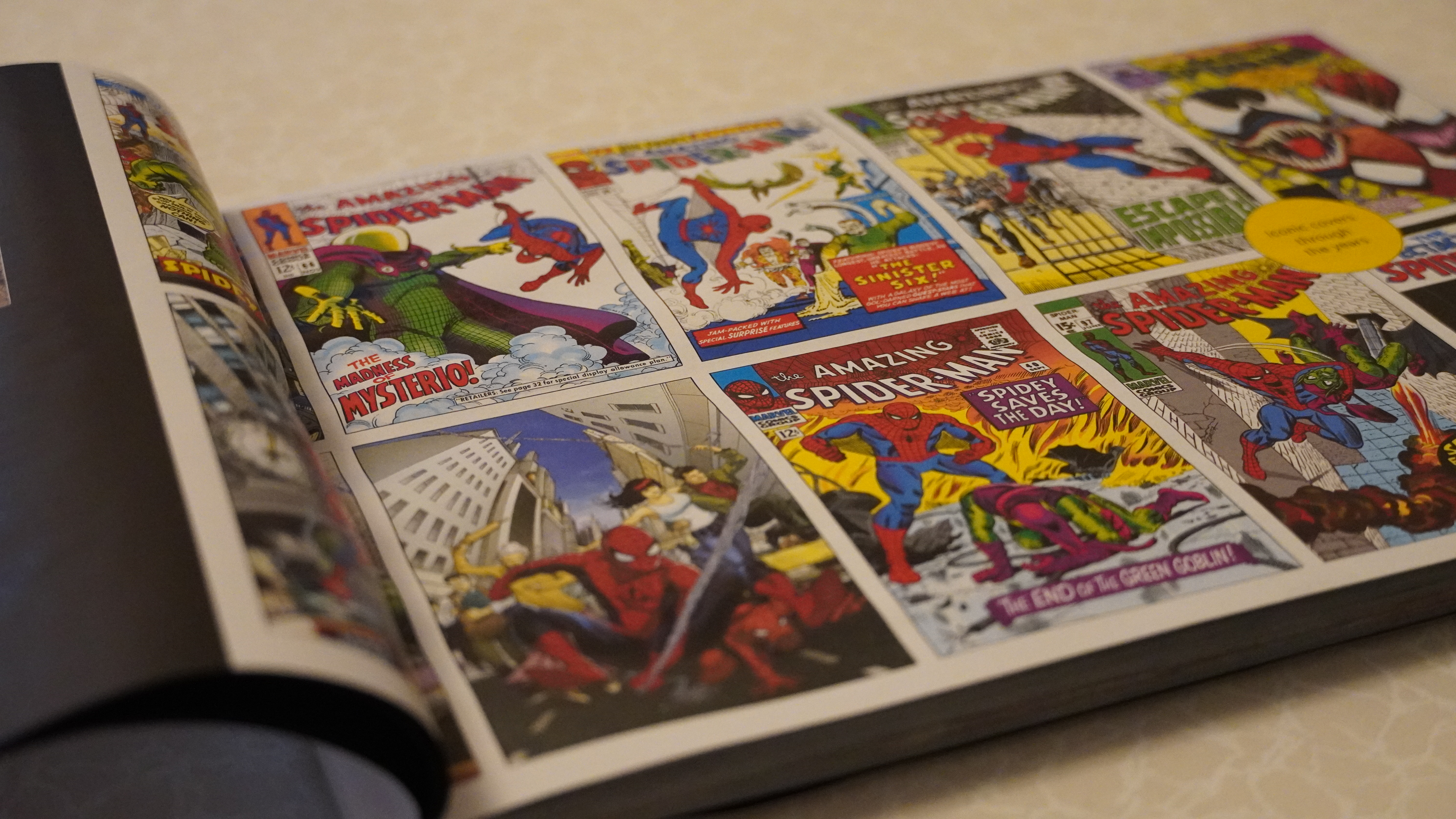 A page of the Lego Marvel The Amazing Spider-Man instruction booklet, showing various comic book covers.