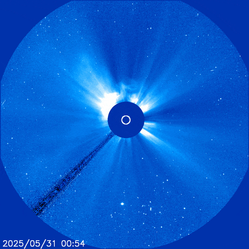 Aurora alert: Severe geomagnetic storm could spark northern lights as far south as Alabama and northern California tonight