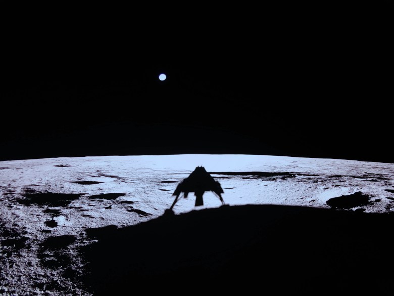 Commercial competition and cooperation at the moon