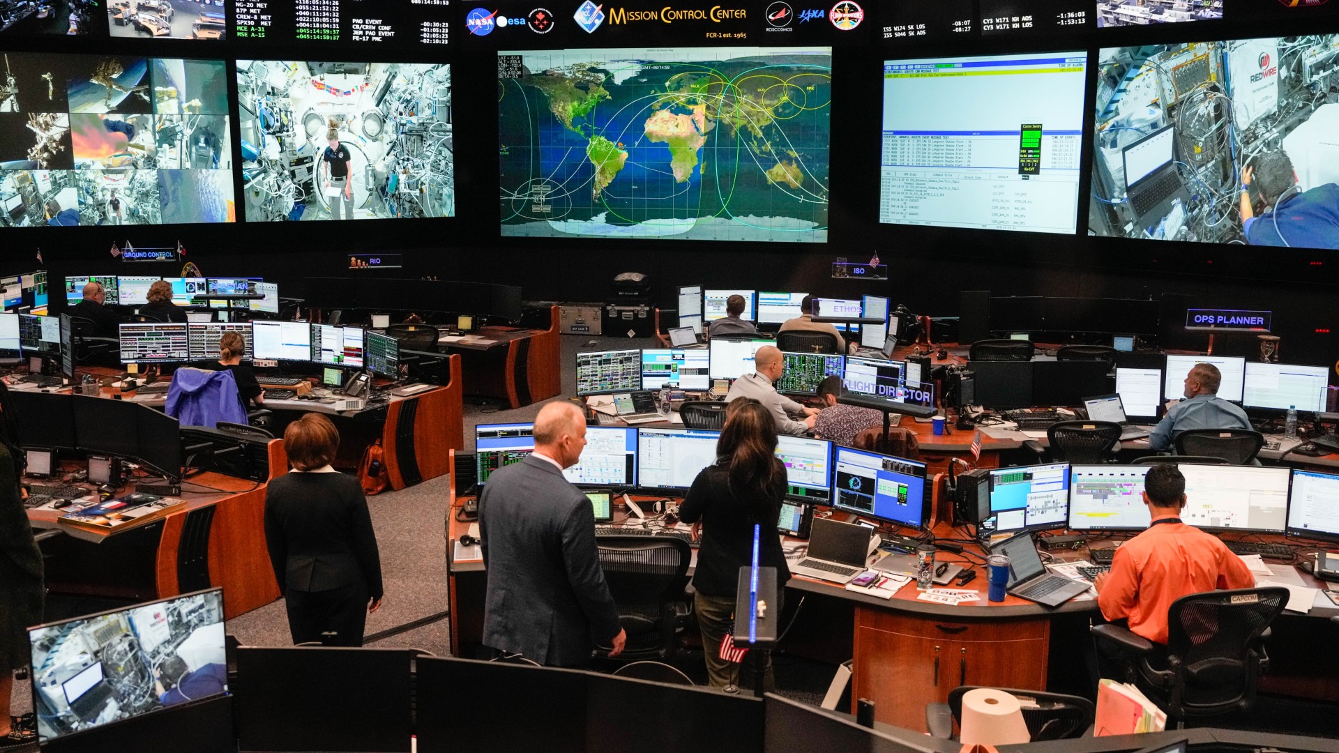 Is NASA ready for the Red Planet? US senator's 'Mission to MARS Act' aims to modernize Johnson Space Center