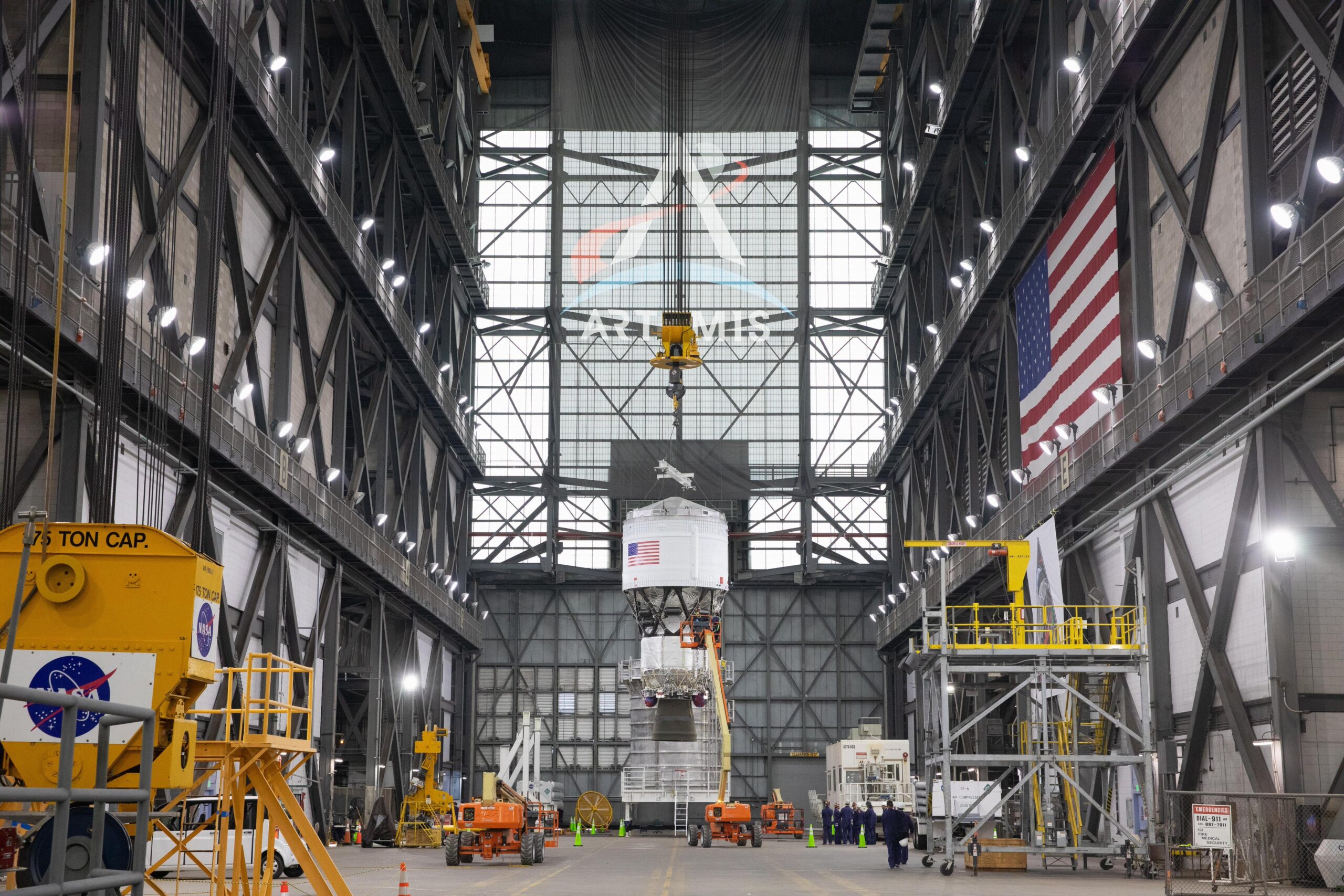NASA's Artemis 2 moon rocket gets 2nd stage even as Trump tries to scrap Space Launch System (photos)