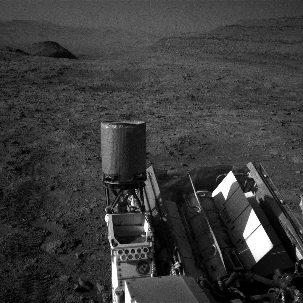 Sols 4547-4548: Taking in the View After a Long Drive