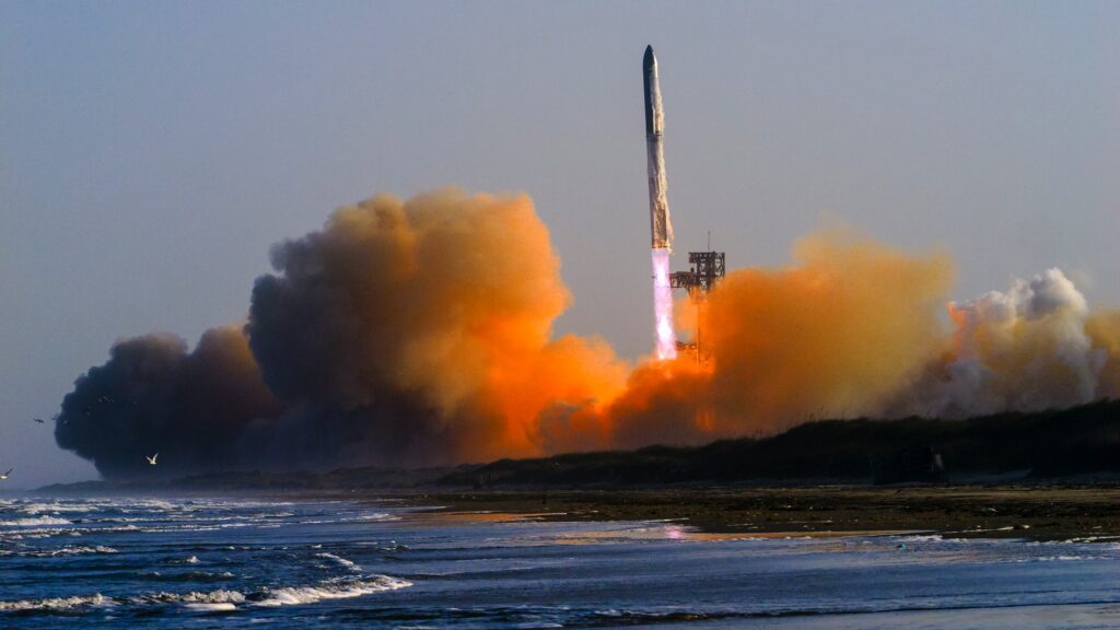SpaceX blames Starship Flight 8 mishap on engine hardware failure