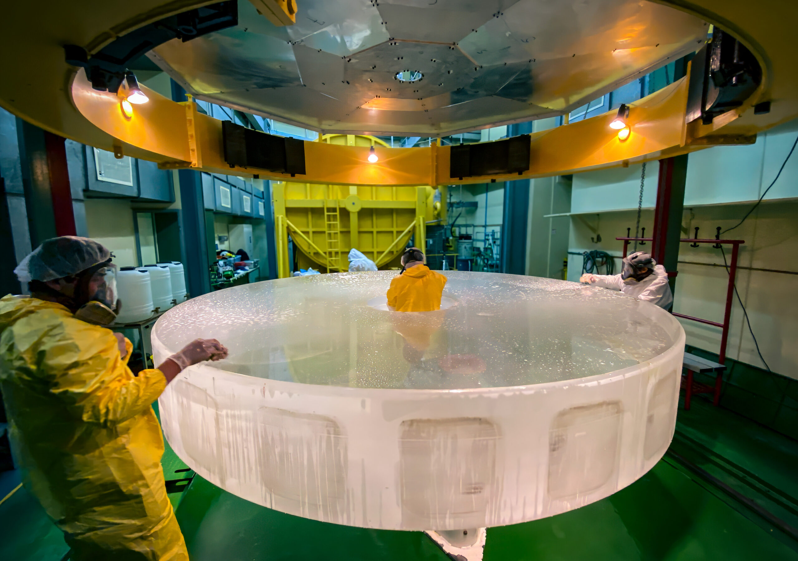 Giant telescope mirror gets a cleaning | Space photo of the day for June 17, 2025