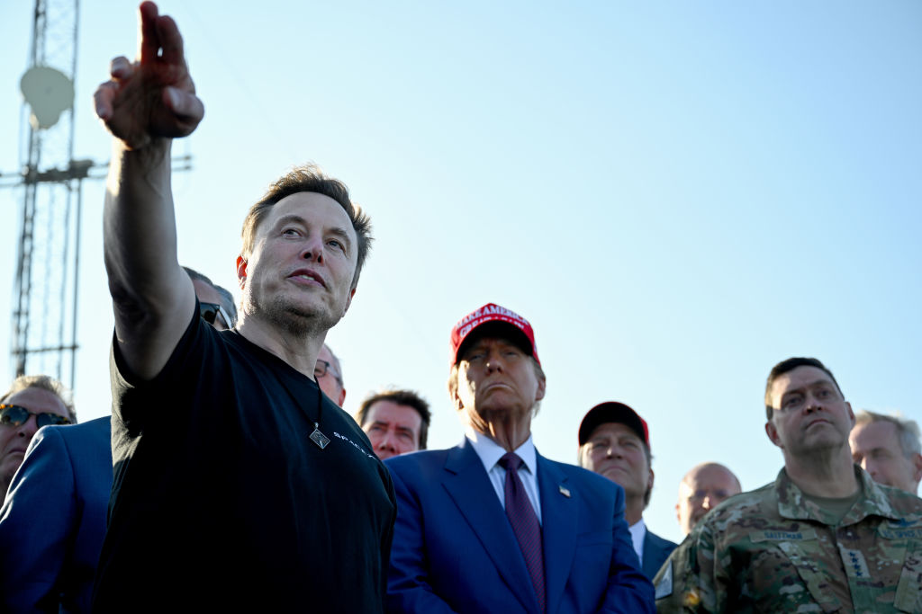 Musk-Trump dispute includes threats to SpaceX contracts