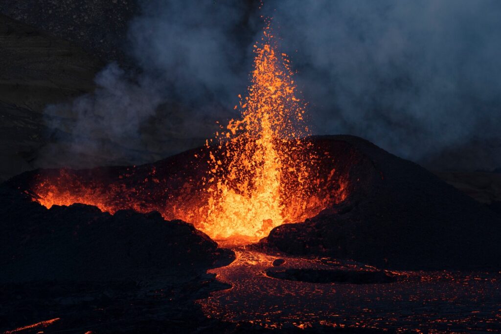 North Atlantic’s volcanic secrets – it’s about being thin