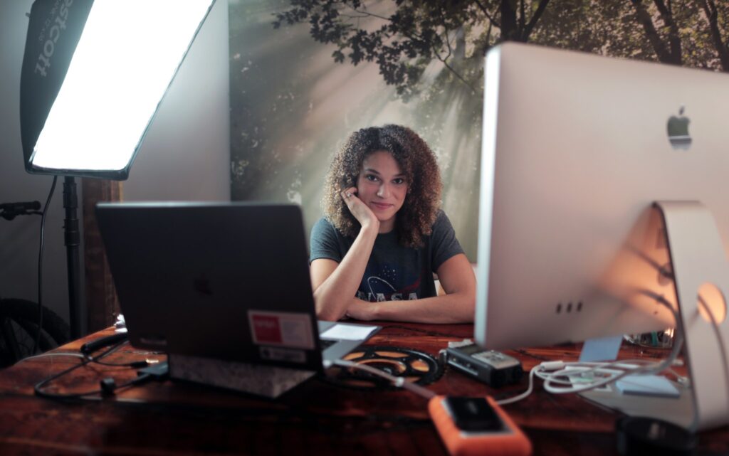 Sophia Roberts: Showcasing the Cosmos