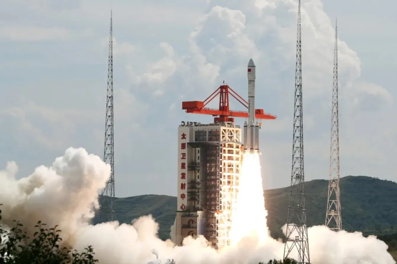 China enters race for LEO broadband dominance