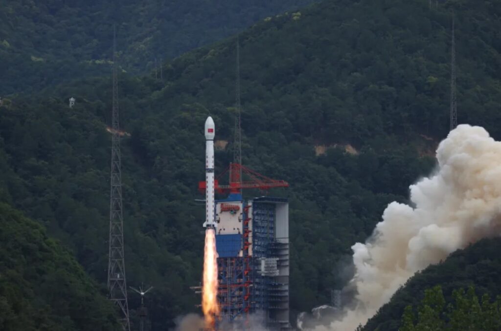 China launches first classified Shiyan-28B experimental satellite