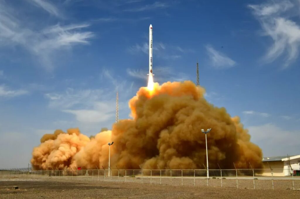 China’s iSpace returns to flight with successful orbital solid rocket launch 