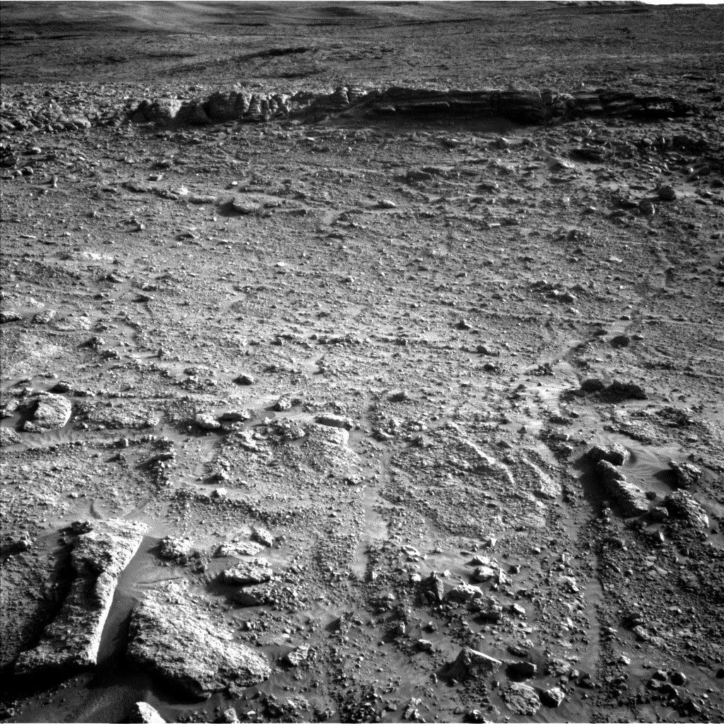 Curiosity Blog, Sols 4589 – 4592: Setting up to explore Volcán Peña Blanca