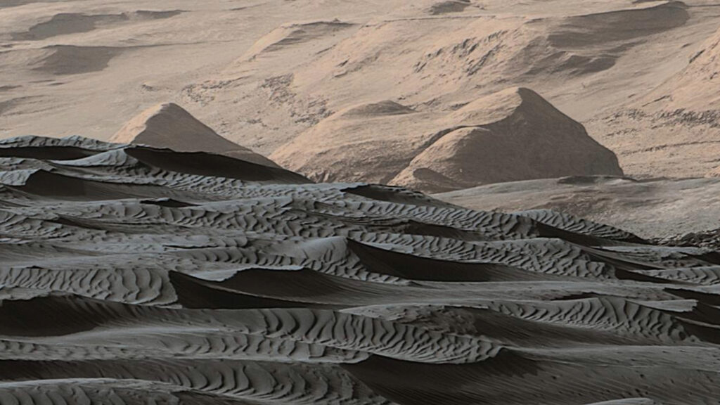 Dune patterns in California desert hold clues that help researchers map Mars’ shifting sands