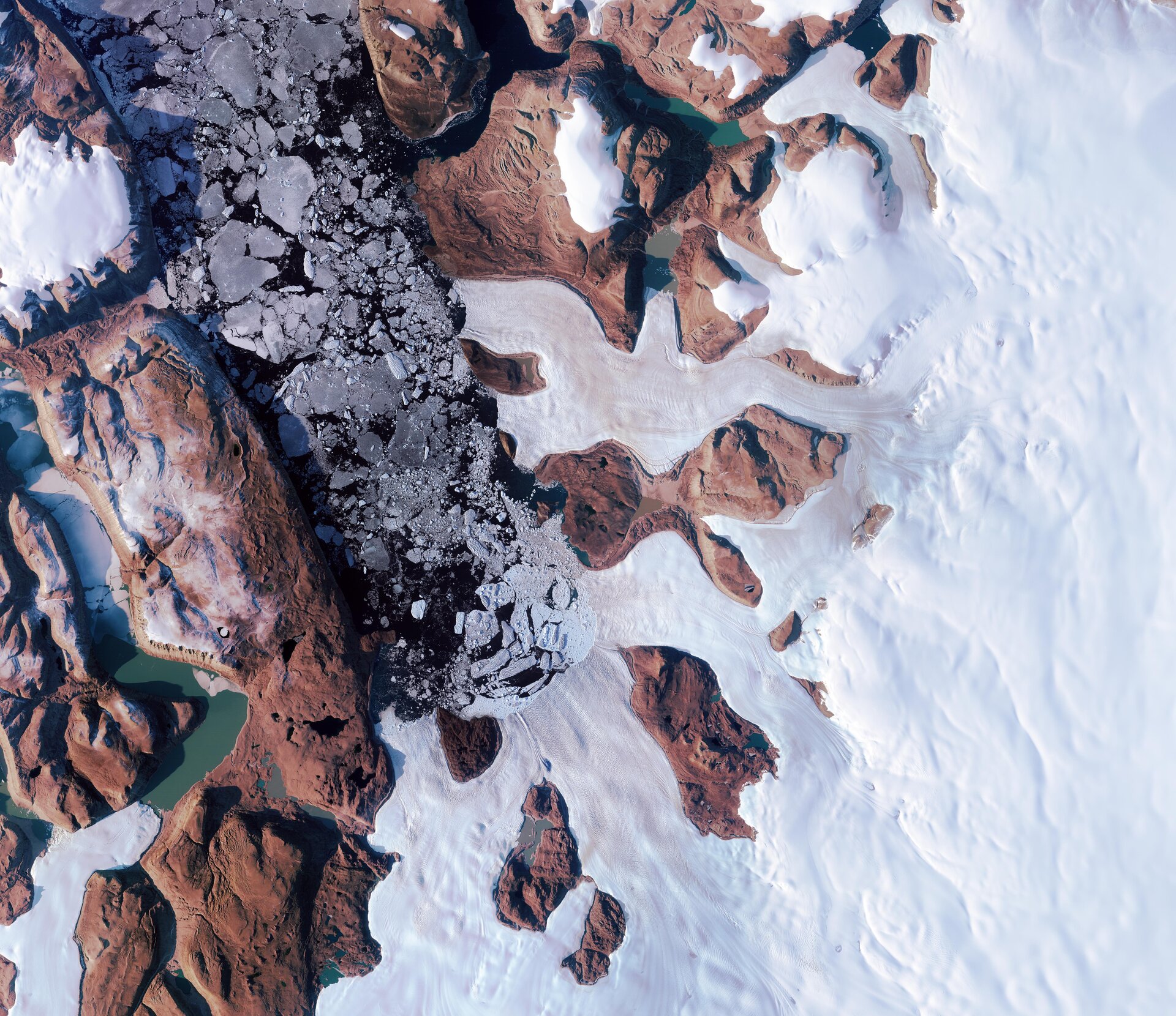 Greenland subglacial flood bursts through ice sheet surface