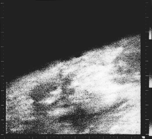Happy anniversary, Mariner 4! NASA probe got 1st-ever up-close look at Mars 60 years ago today