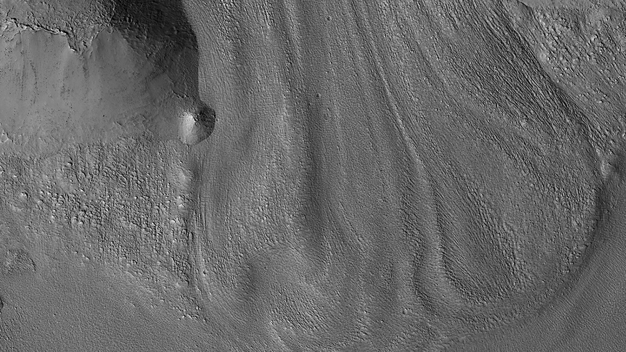 Mars Glaciers Are Purer And More Uniform Than Previously Thought