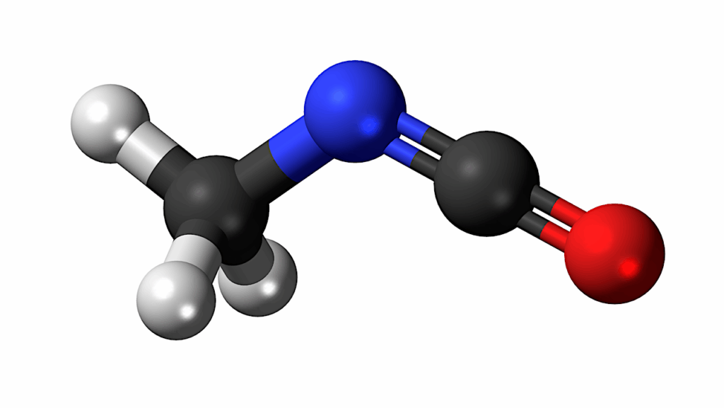 Methyl Isocyanate Formation from Oxygen Insertion in Methyl Cyanide Ices