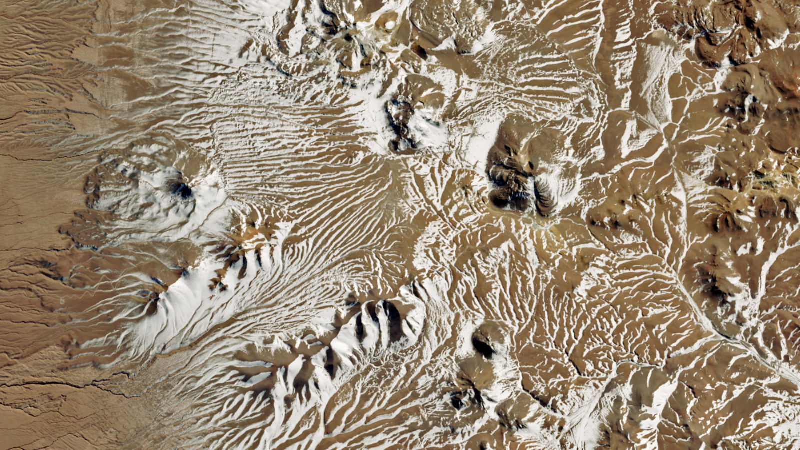 Rare sight from space: Snow dusts the dry Atacama Desert | Space photo of the day for July 23, 2025