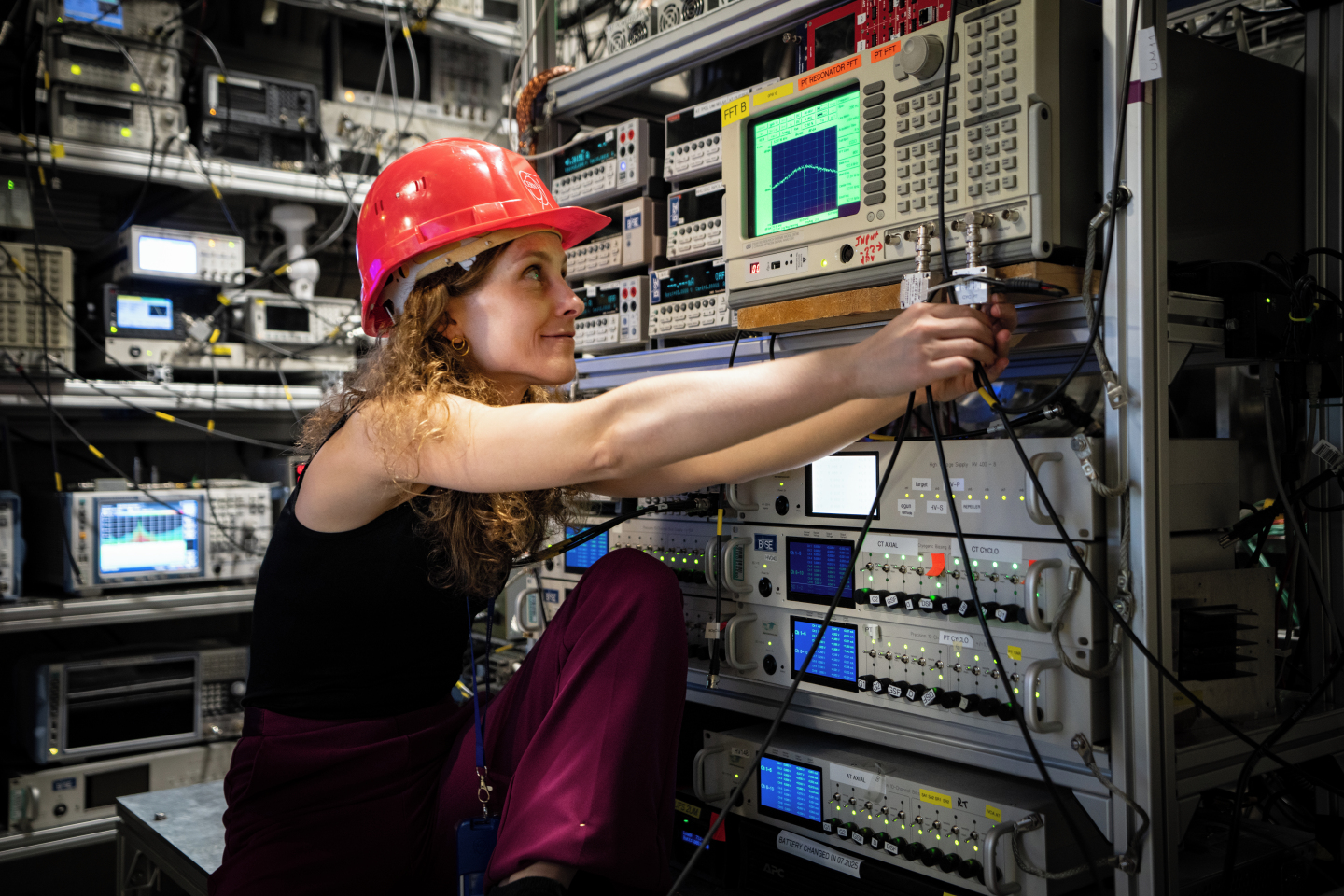 Scientists just made the 1st antimatter 'qubit.' Here's why it could be a big deal