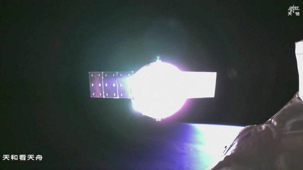 See Tianzhou 9 cargo mission dock at China's Tiangong space station (video)