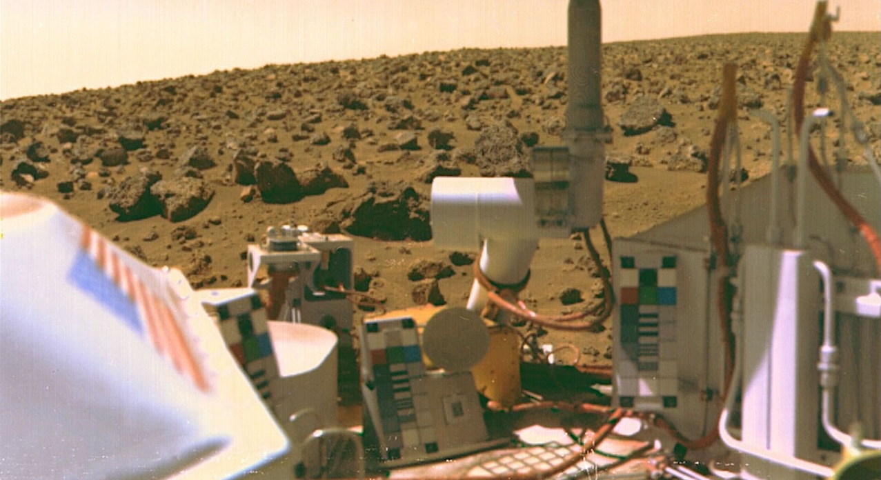 The Role Of Seasonal Frost In Brine Formation On Mars