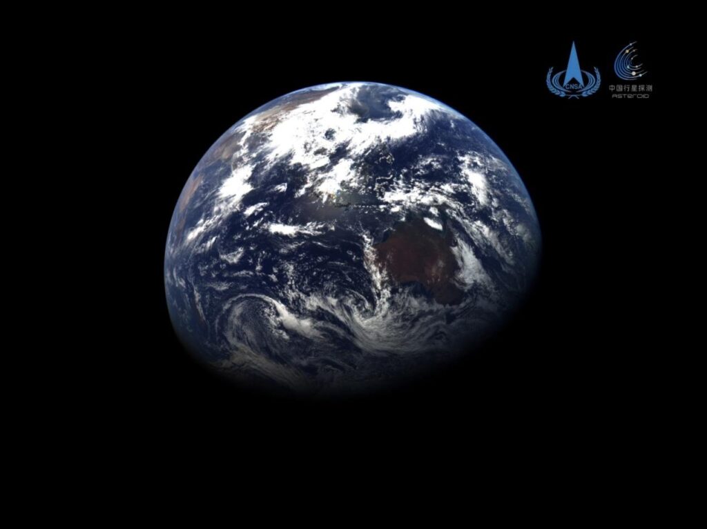 Tianwen-2 Looks Back at the Earth