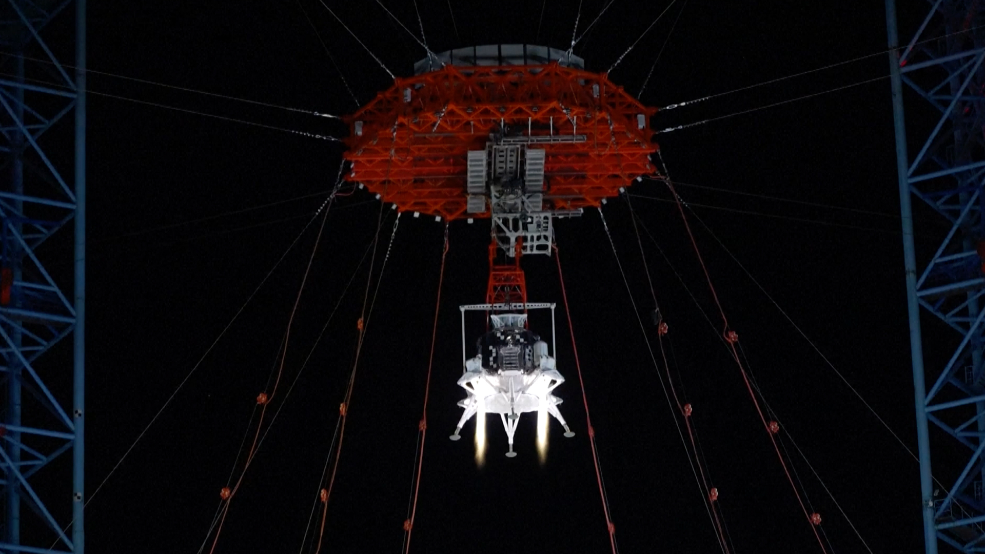 China's moon lander passes key test | Space photo of the day for Aug. 13, 2025