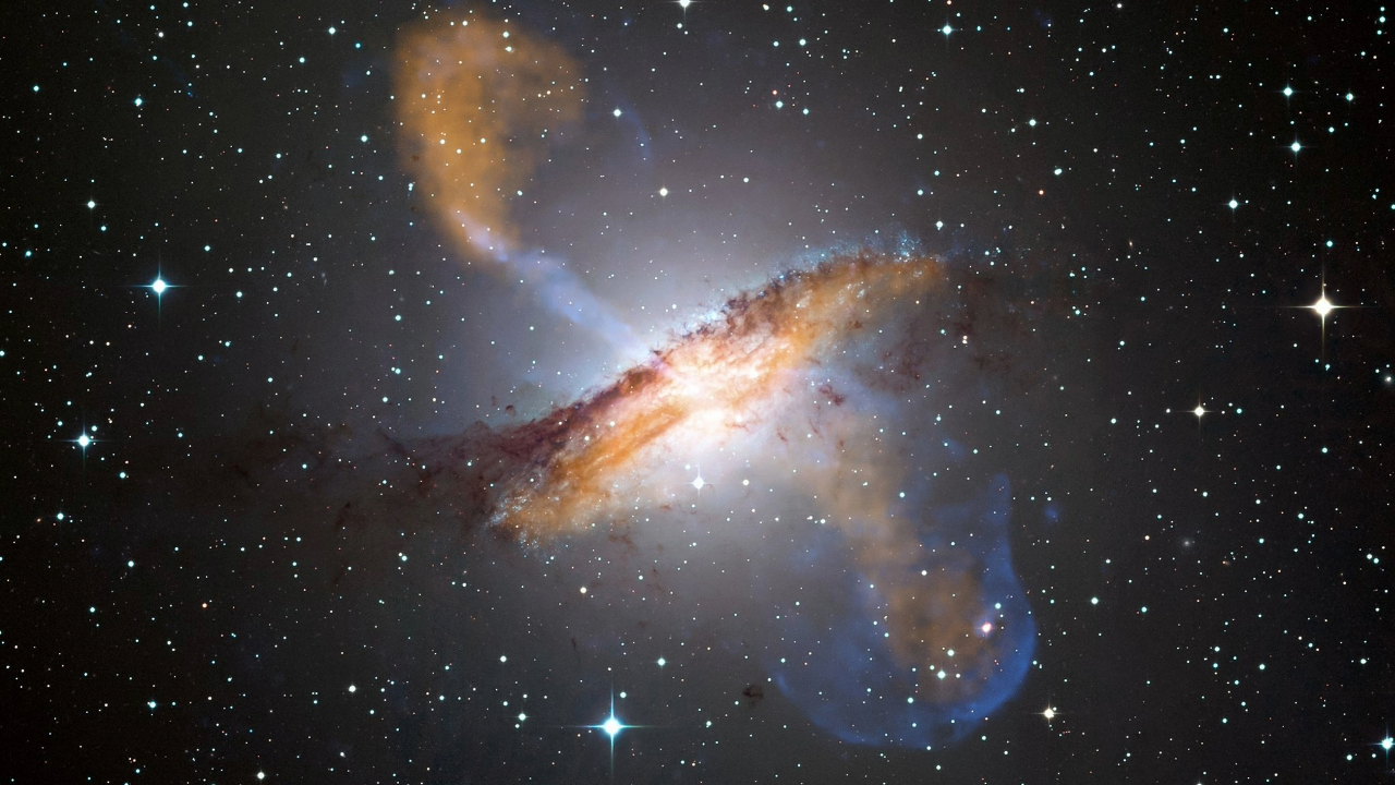 Meet 'lite intermediate black holes,' the supermassive black hole's smaller, much more mysterious cousin