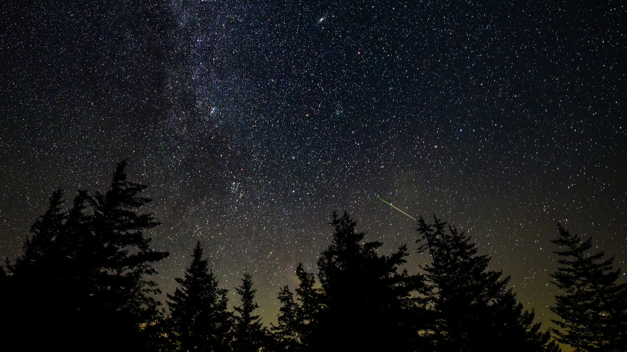 Meteor lights up West Virginia night sky | Space photo of the day for Aug. 6, 2025