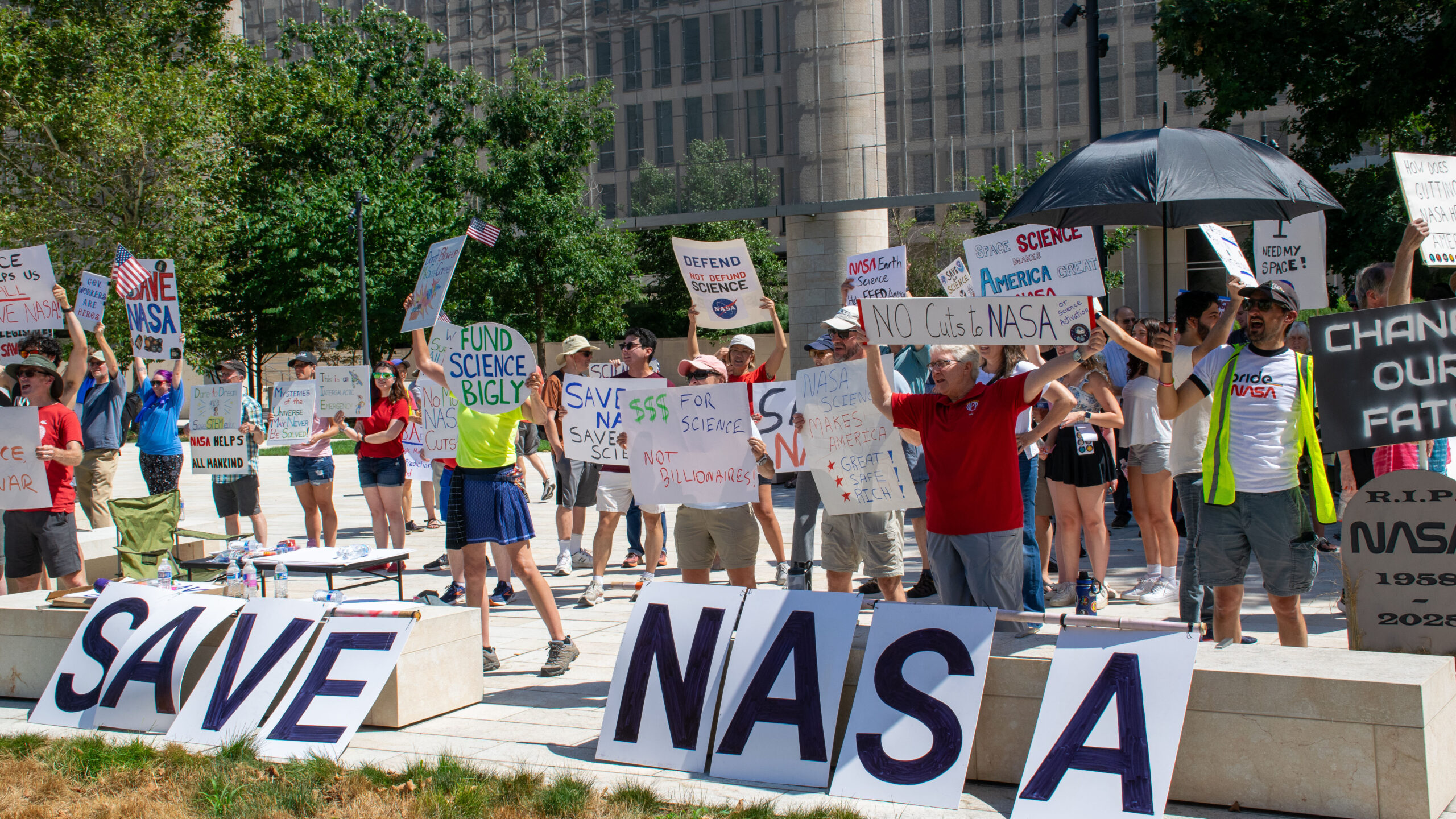 NASA employees fear worsening conditions as new Trump executive order eliminates their right to unionize