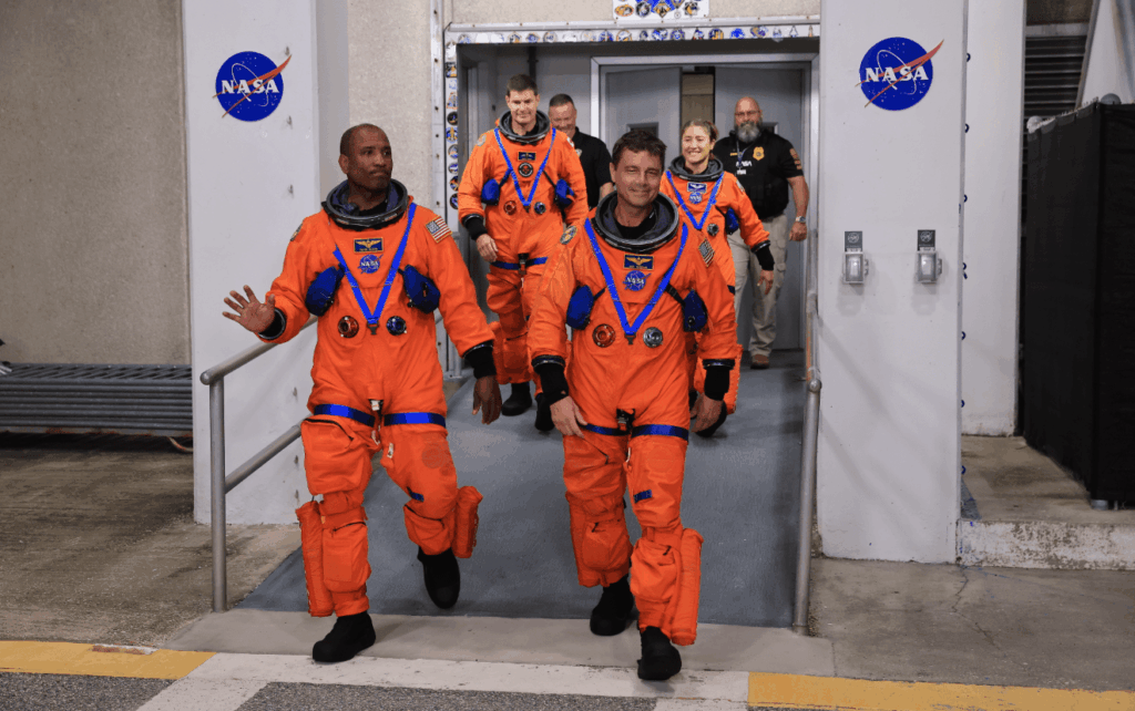 NASA to Announce New Astronaut Class, Preview Artemis II Moon Mission