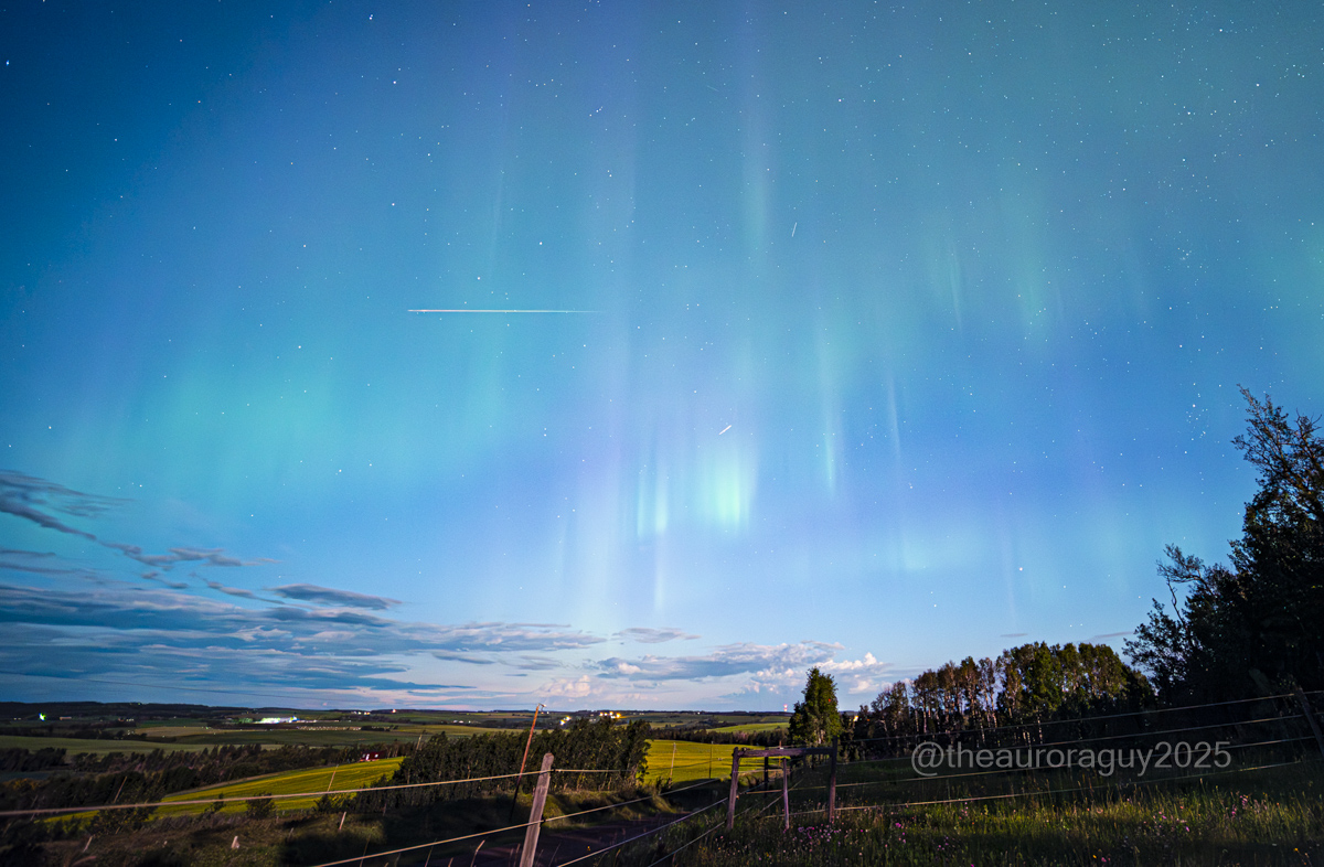Perseid meteor shower 2025 outshines moon to put on a spectacular show (photos)