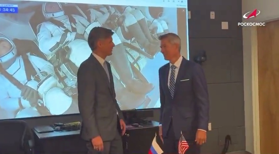 Roscosmos celebrates meeting of agency leaders that NASA ignored