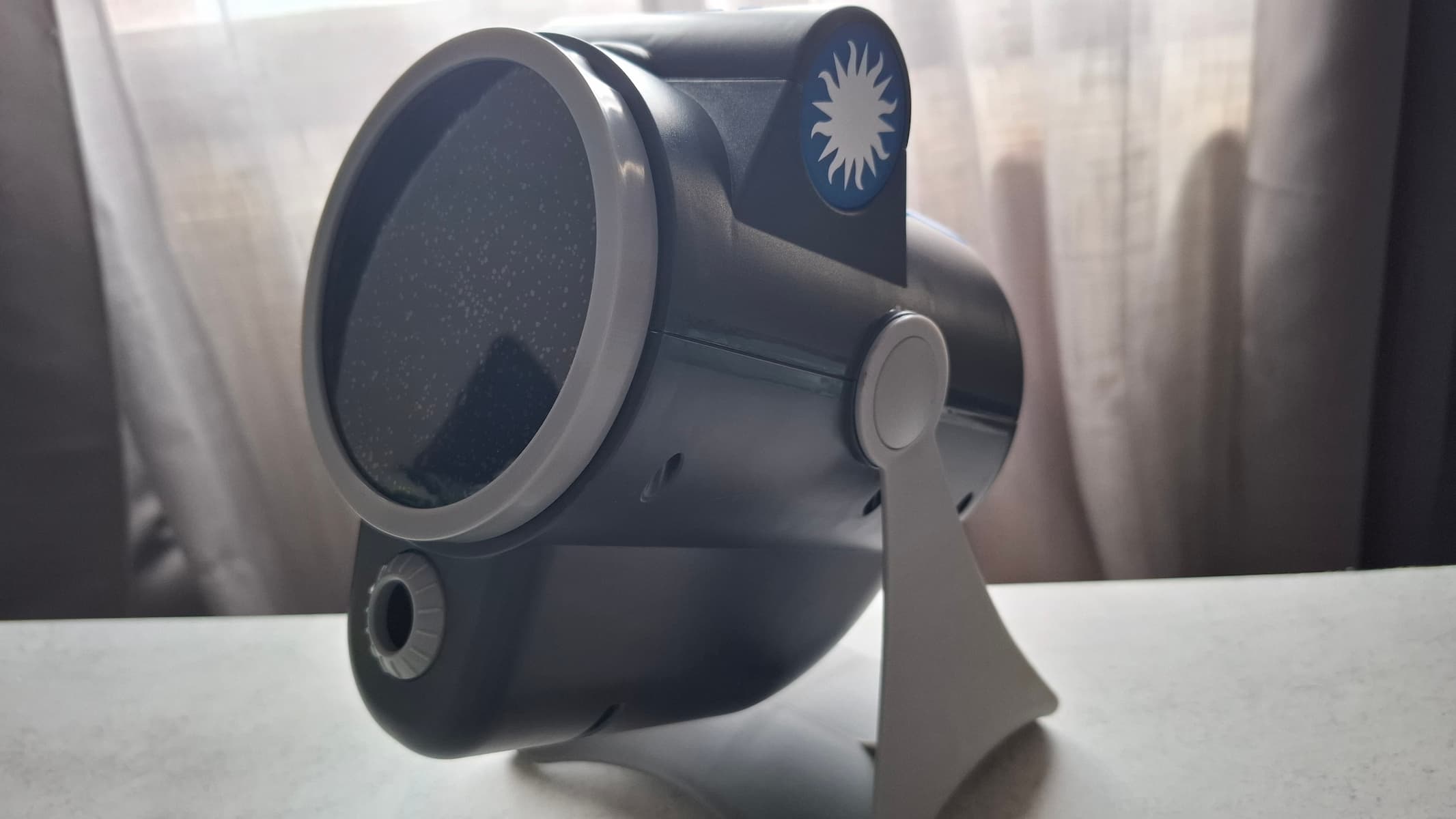 Smithsonian Planetarium star projector review