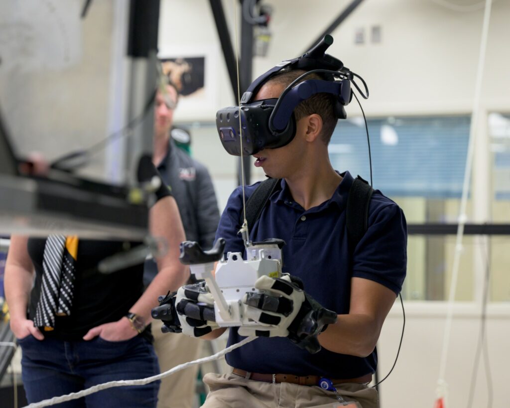 Astronaut Candidates Get to Work at Johnson Space Center