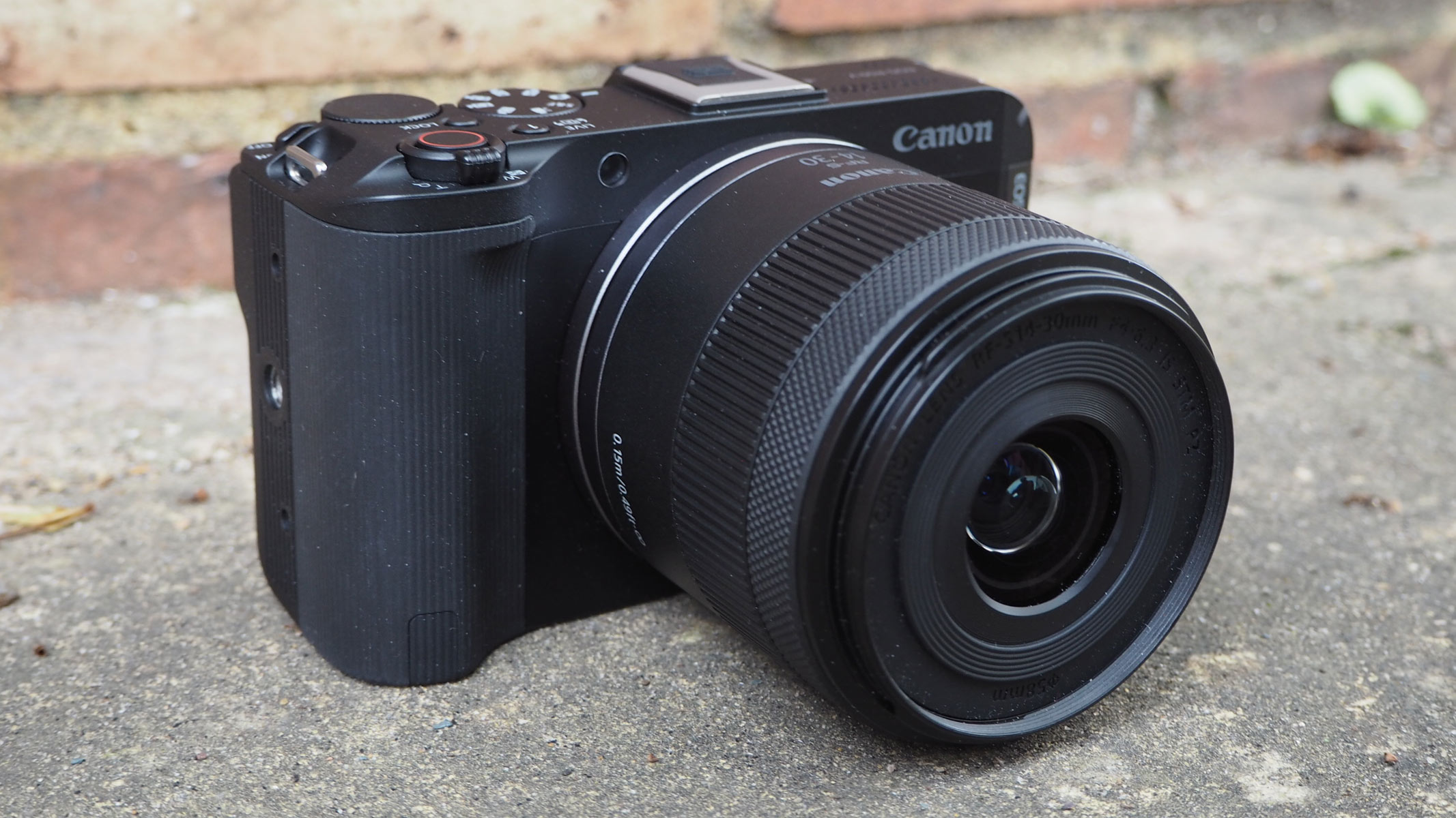 Canon EOS R50 V review