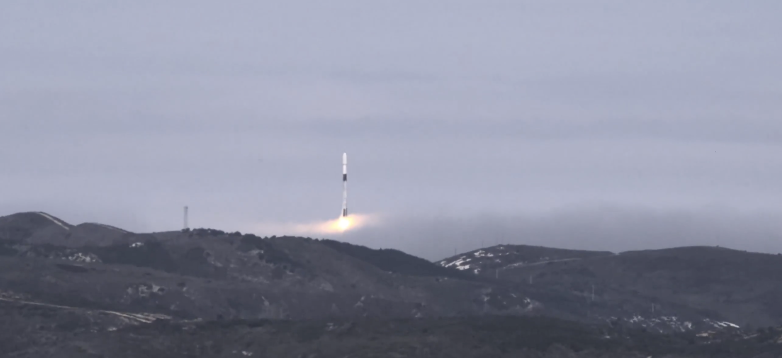 Falcon 9 launch pushes NRO satellite fleet past 200 in orbit