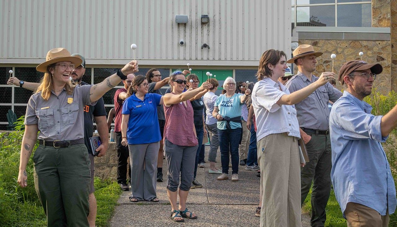 From City Lights to Moonlight: NASA Training Shows How Urban Parks Can Connect Communities with Space Science