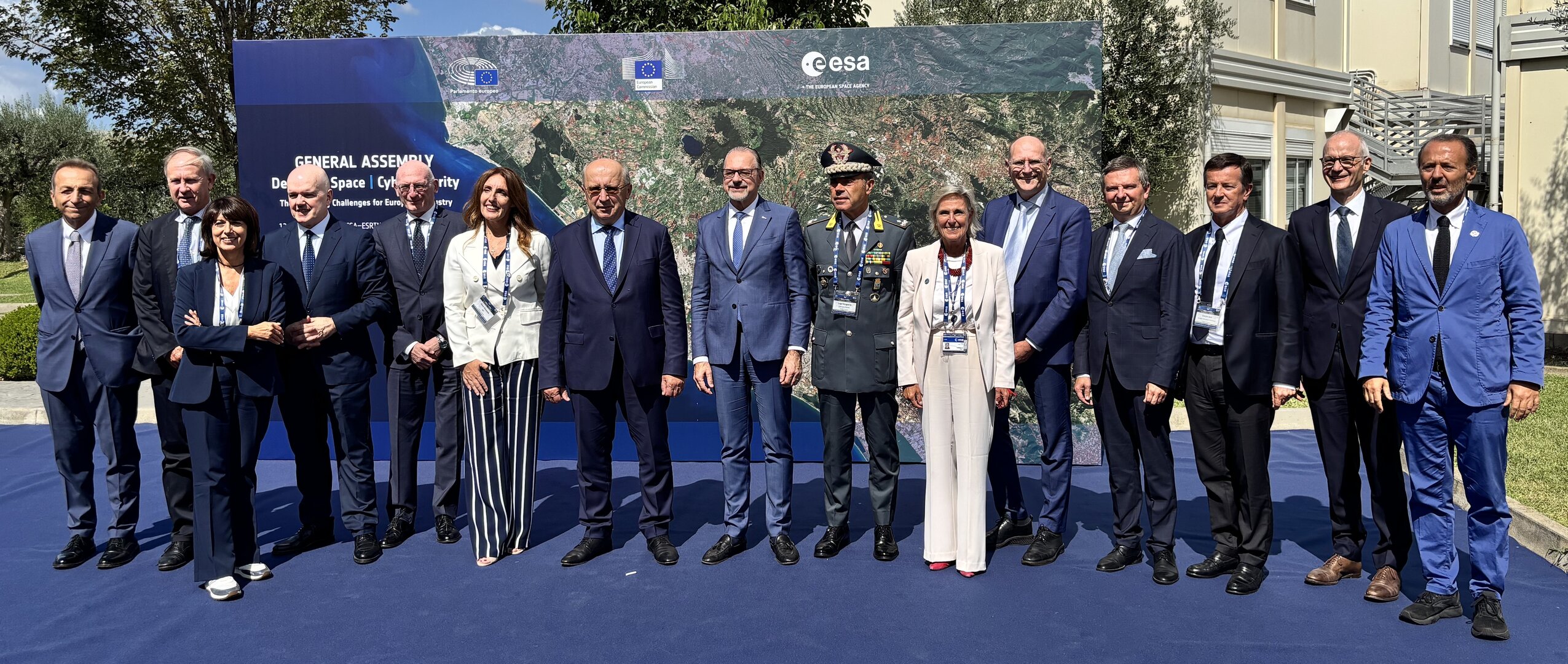 Group photo from General Assembly on Defence, Space and Cybersecurity