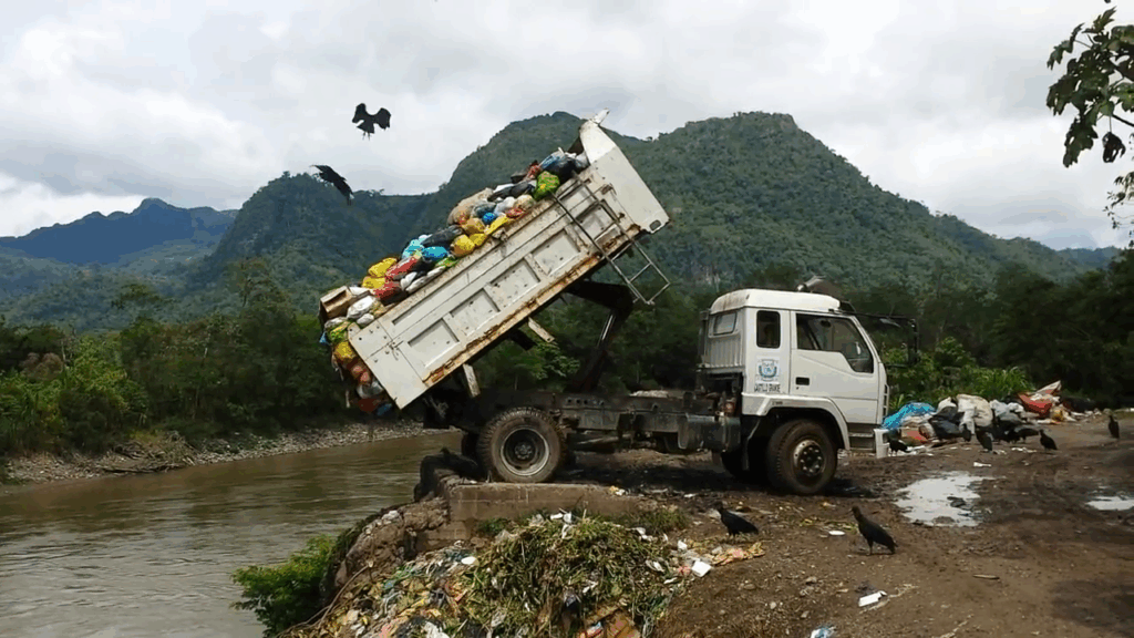 How unexploded bombs cause environmental damage – and why climate change exacerbates the problem