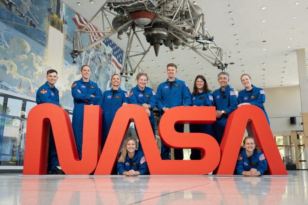 La NASA selecciona a los candidatos a astronauta de la promoción 2025, totalmente estadounidense