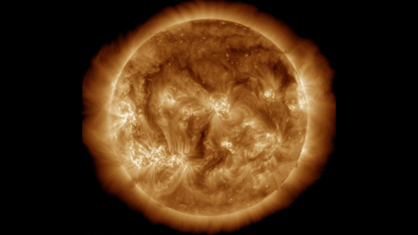 Most solar eclipse maps have a major flaw. Here's how to ensure you're really in the path of totality