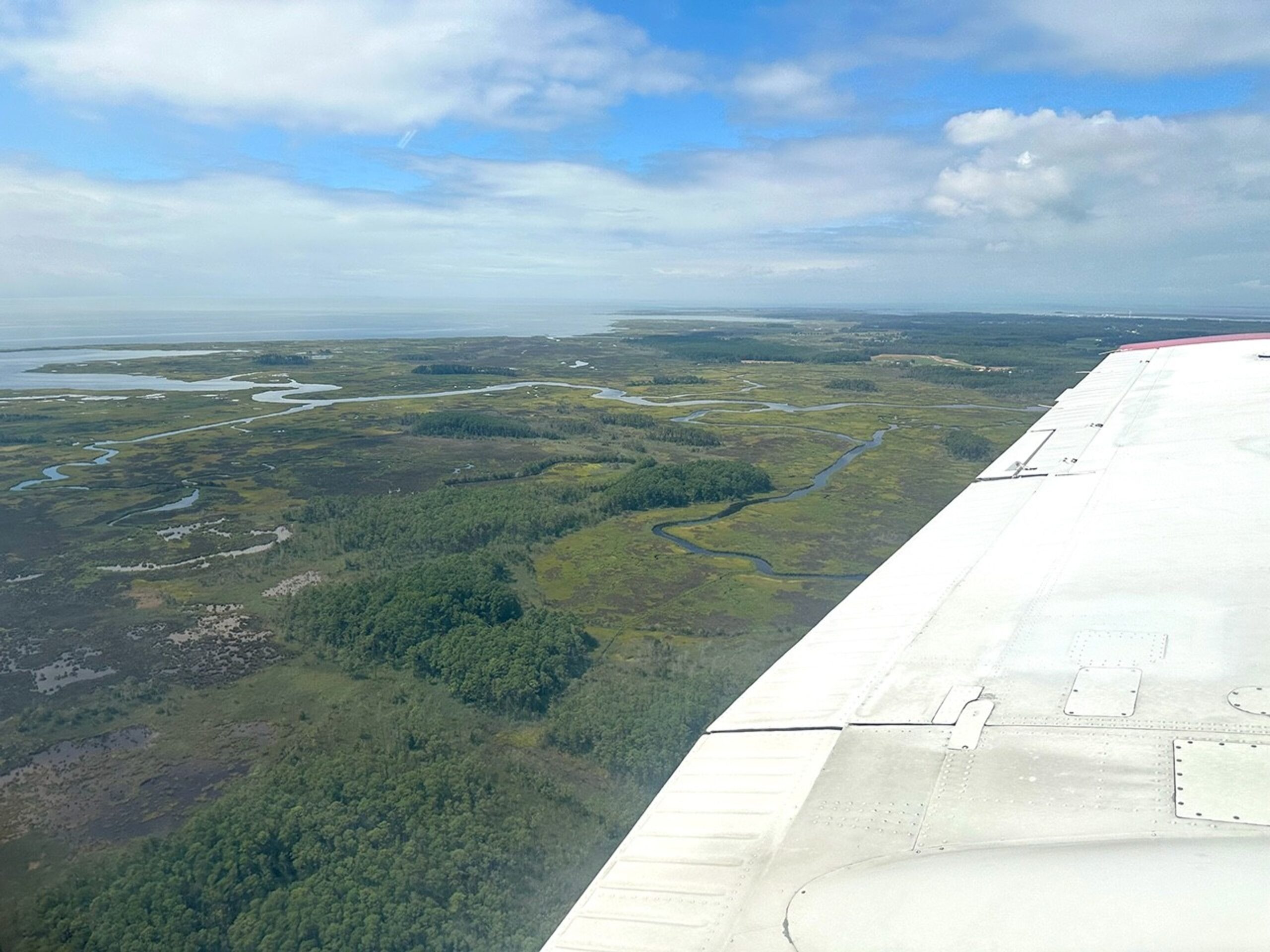 NASA Aircraft Coordinate Science Flights to Measure Air Quality