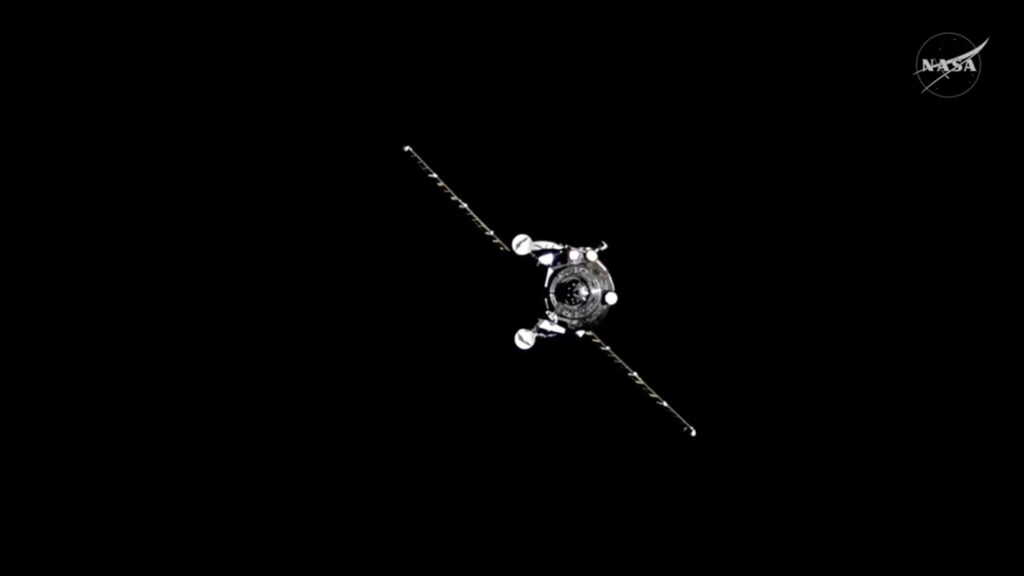 Russian Progress spacecraft arrives at the ISS with 2.8 tons of cargo