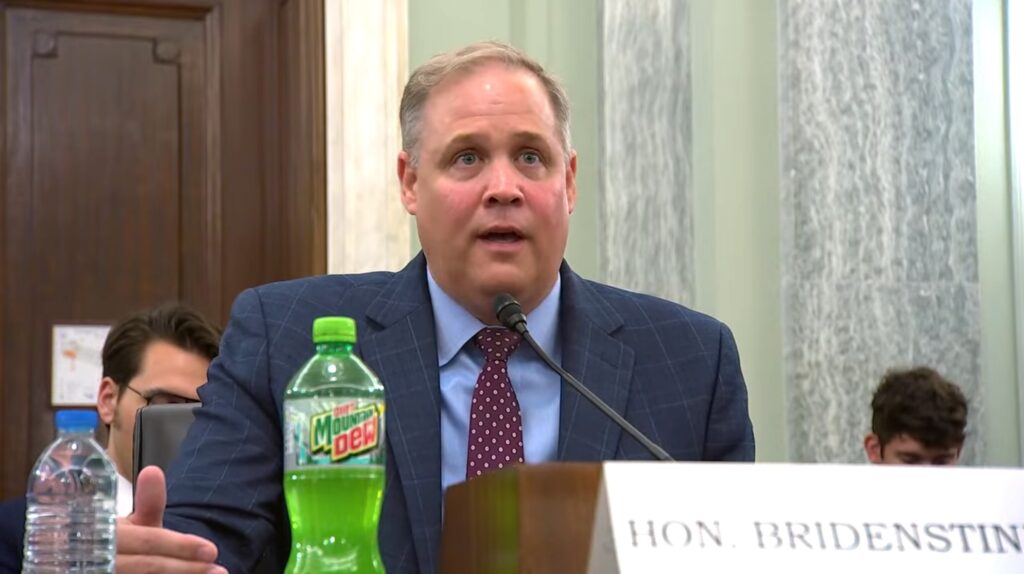 Senate hearing raises doubts about NASA’s ability to get astronauts to the moon before China