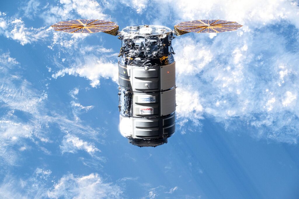 Thruster issue delays Cygnus arrival at ISS