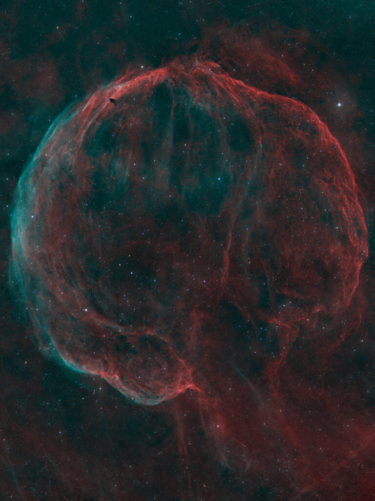 Cosmic 'brain' ponders the cosmos in colorful new photo of the Medulla Nebula