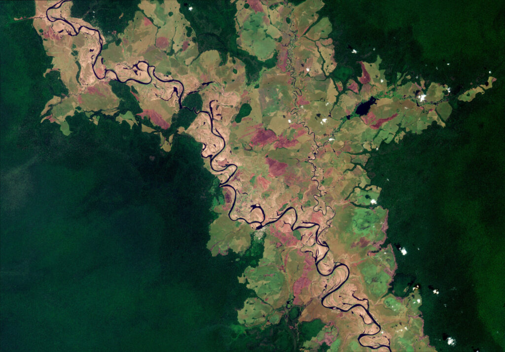 Earth from space: Likouala-aux-Herbes river, Congo