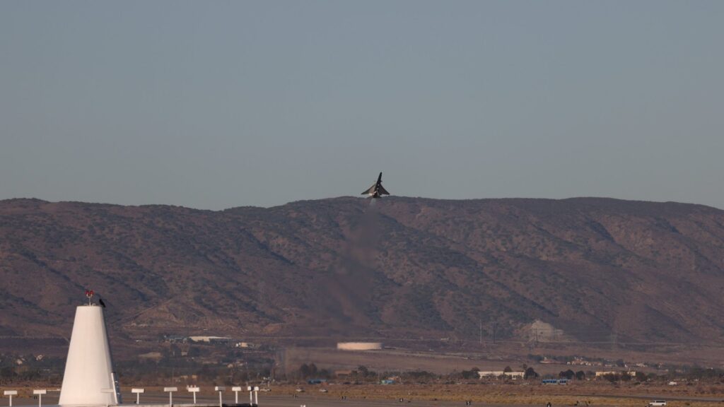 NASA's X-59 'quiet' supersonic jet makes historic 1st flight (photos)