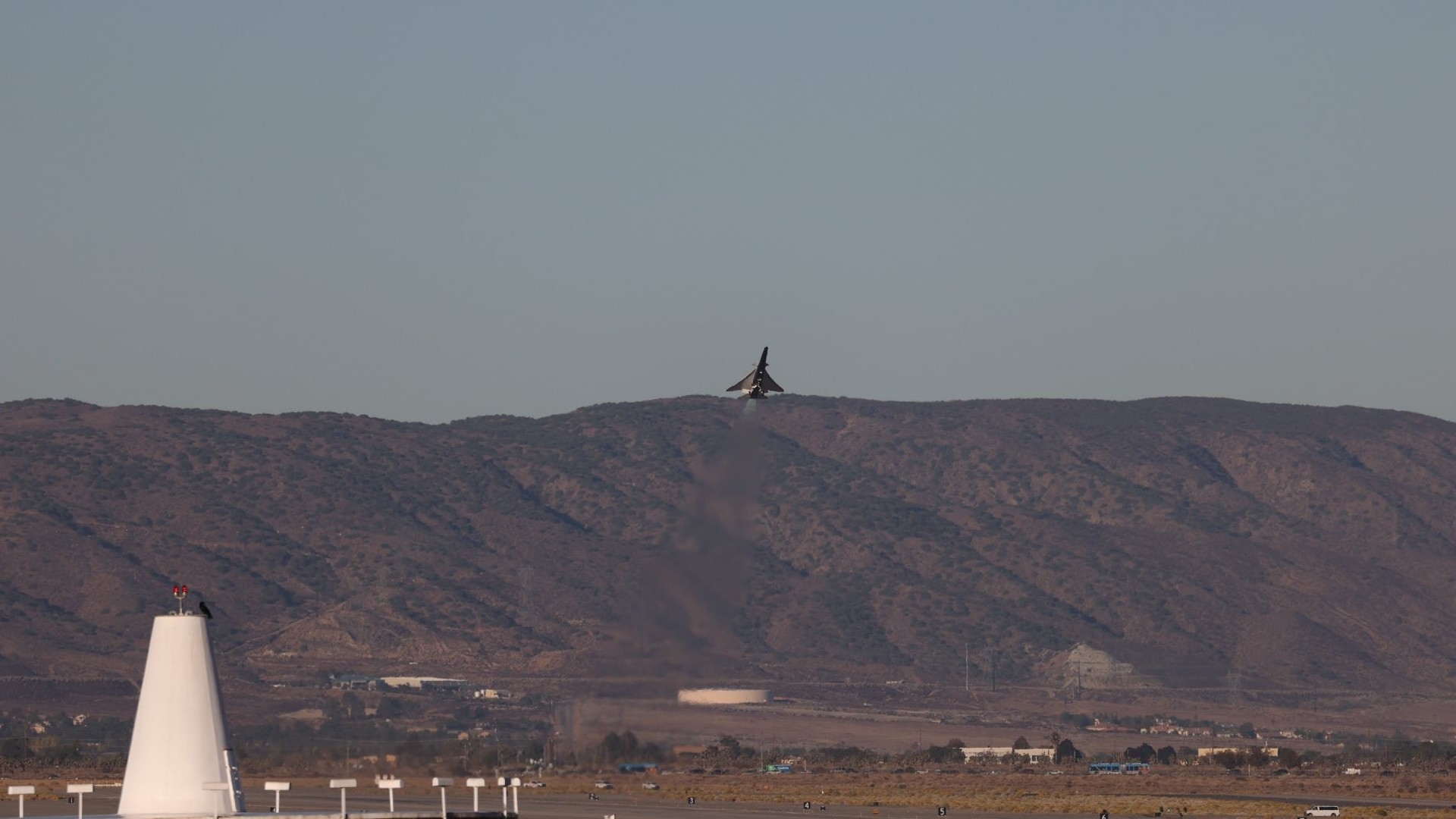 NASA's X-59 'quiet' supersonic jet makes historic 1st flight (photos)